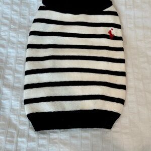 Striped Black and White dog sweater sz L 12-16lbd
